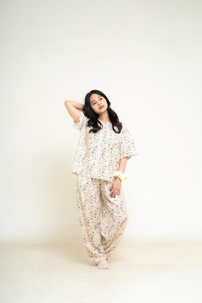 V Neck Pajamas Set - 4