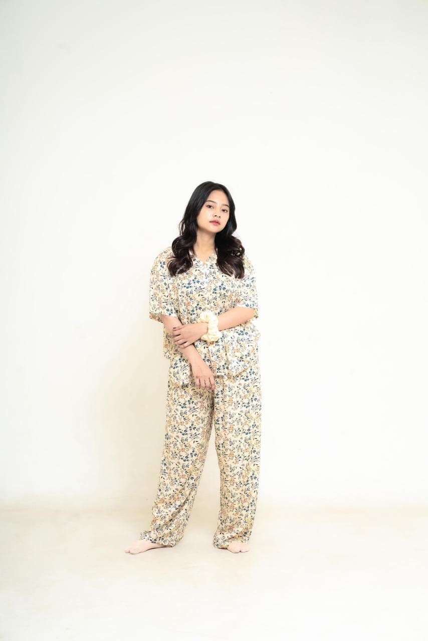 V Neck Pajamas Set - 5